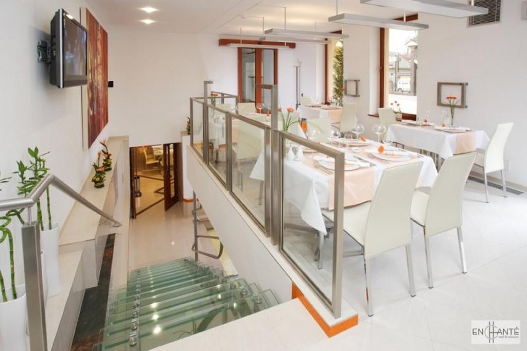 Hotel Enchanté Prešov Extérieur photo